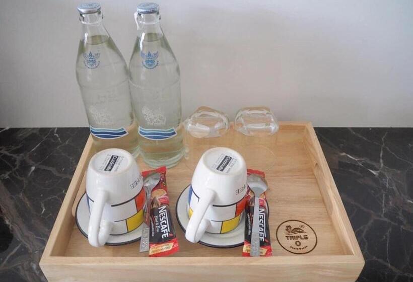 חדר דלוקס צדדי נוף לים, Triple O Phala Beach