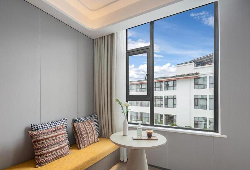 اتاق استاندارد با چشم‌انداز باغ, Kasion Purey Designer Hotel   Lijiang Ancient City Sifang Street