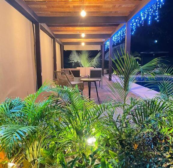 اتاق استاندارد, Natura Hotel & Villas