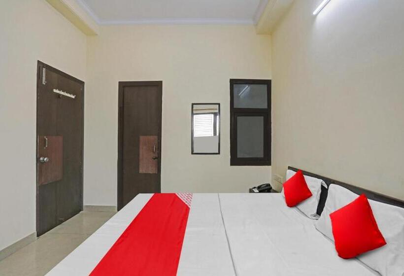 غرفة كلاسيكية ثلاثية, Oyo Flagship 81144 Hotel Maharaja