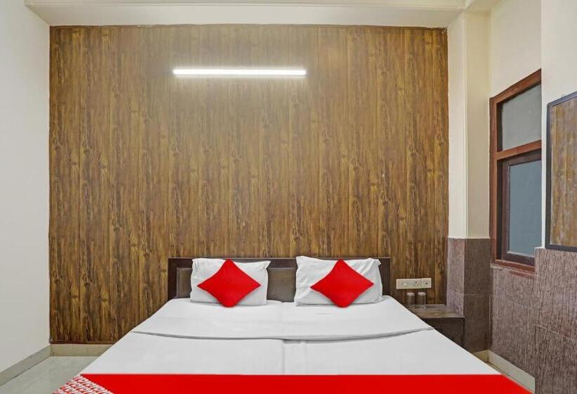 غرفة كلاسيكية ثلاثية, Oyo Flagship 81144 Hotel Maharaja