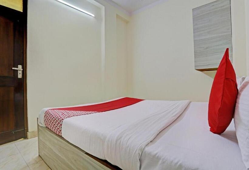 חדר קלאסי לשלושה, Oyo Flagship 81335 Hotel Khusi Inn