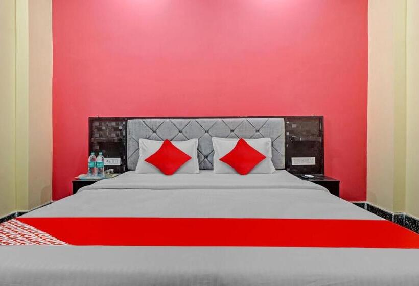 トリプルクラシックルーム, Oyo Flagship 81375 Hotel Kashi