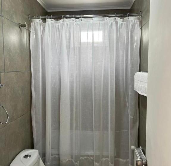 اتاق استاندارد سه نفره, Hostal Rufus