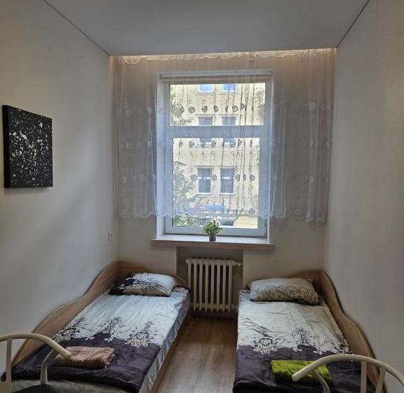 اتاق استاندارد با سرویس بهداشتی مشترک, Kauno Apartamentai