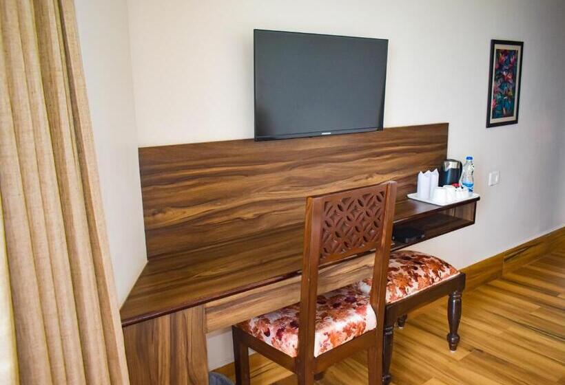 スタンダードルーム, La Das Treetops