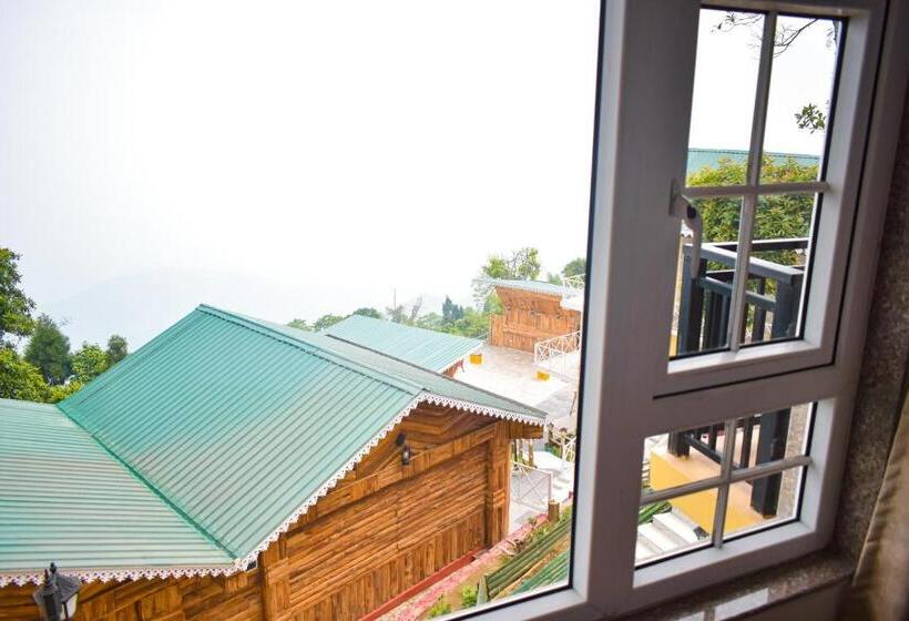 デラックスルーム, La Das Treetops