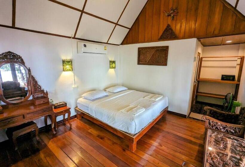 디럭스 방갈로, Ziggy Stardust