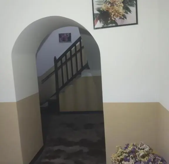 Standard Neljän Hengen Huone, Casa Porta San Francesco