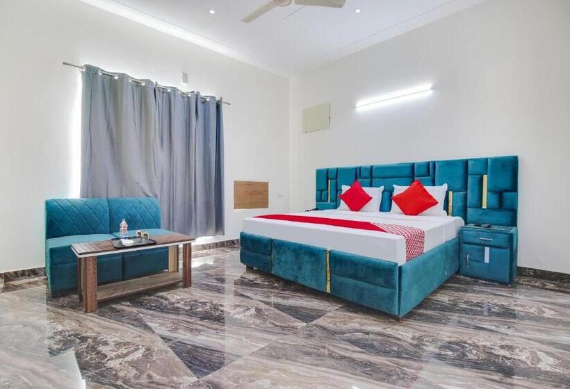 חדר קלאסי לשלושה, Flagship Hotel City Park