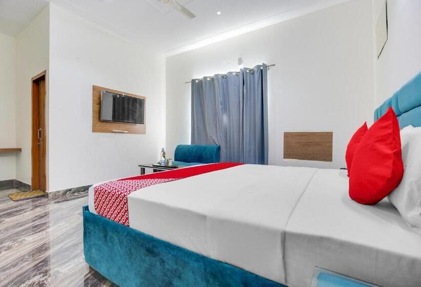 חדר קלאסי לשלושה, Flagship Hotel City Park