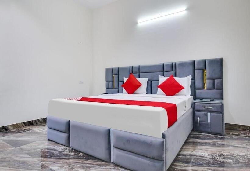 Трехместный Номер Классика, Flagship Hotel City Park