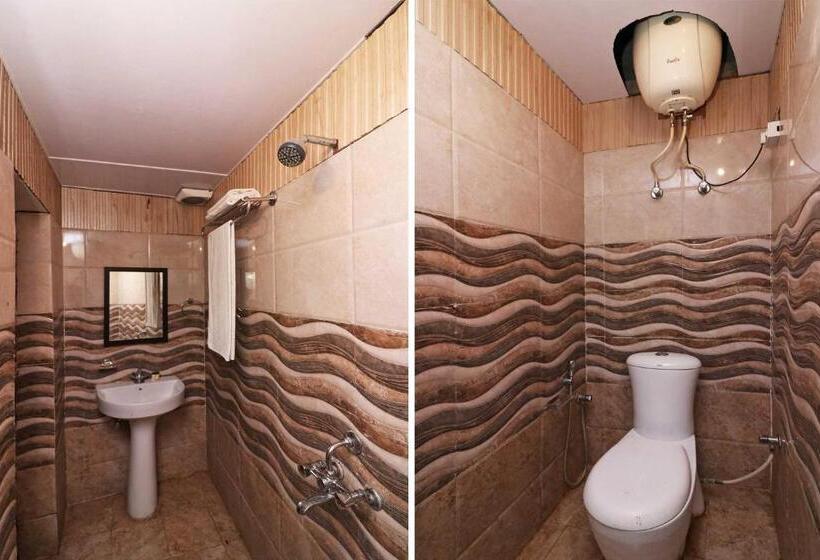 חדר קלאסי לשלושה, Flagship Hotel Second Paradise