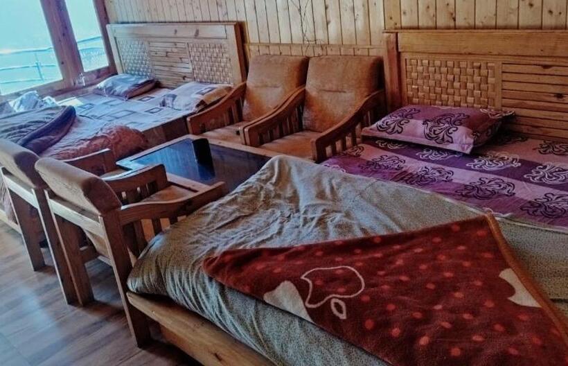 Chambre Familiale Deluxe, 19 Tosh