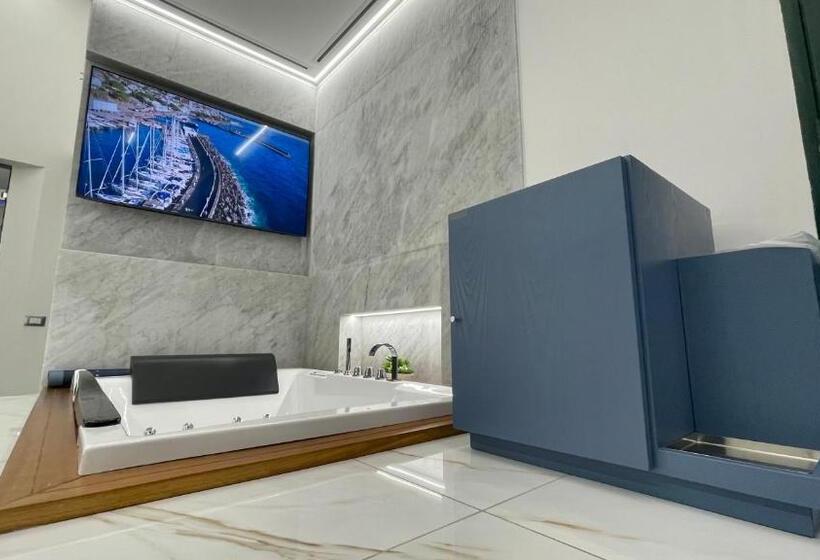 豪华套房, I Cappuccini Suite