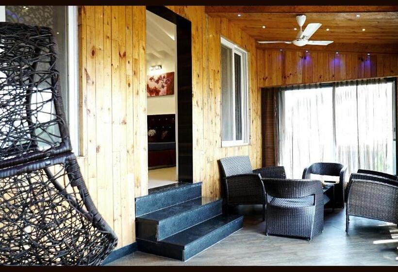 Suite with lake view, Lake Suites By 29 Bungalow