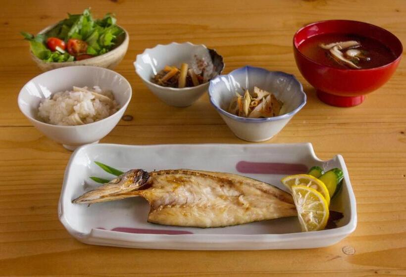 Номер Стандарт Трехместный, 離島 宿navelの学校 三原港から船で14分