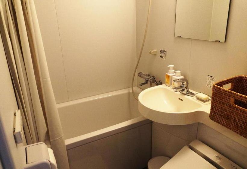 Номер Стандарт Трехместный, 離島 宿navelの学校 三原港から船で14分