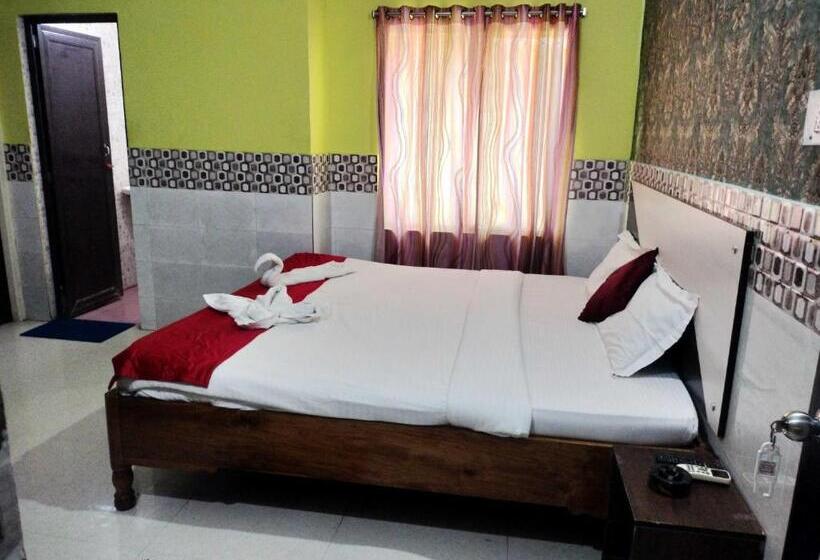 اتاق کلاسیک سه تخته, Oyo Flagship 81090 Pragati Beach Resort