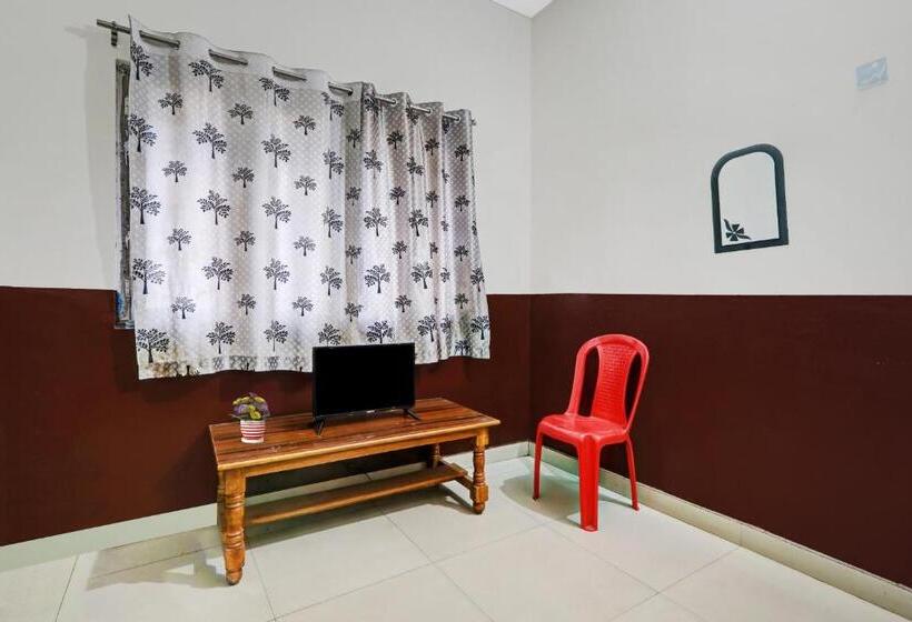 غرفة كلاسيكية ثلاثية, Spot On Up Shere Purvanchal