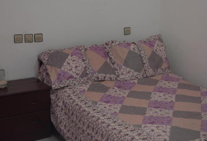 اتاق استاندارد یک نفره, Village Touristique Briech