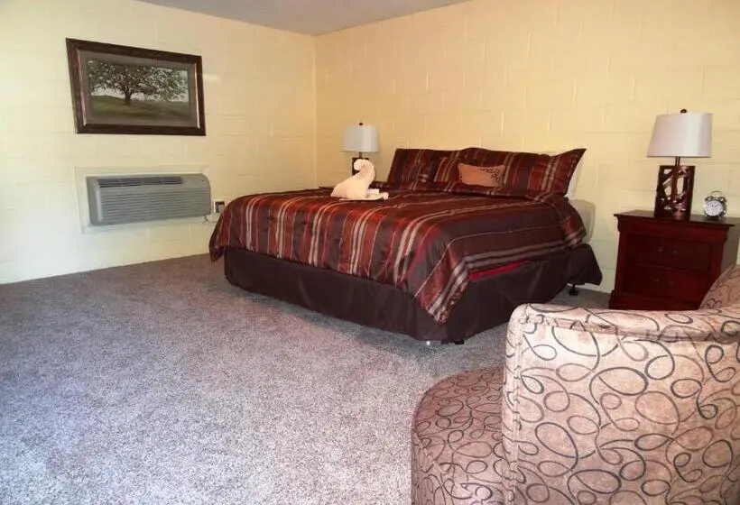 スタンダード4人部屋, Ji1, King Guest Room At The Joplin Inn At Entrance To The Resort Hotel Room