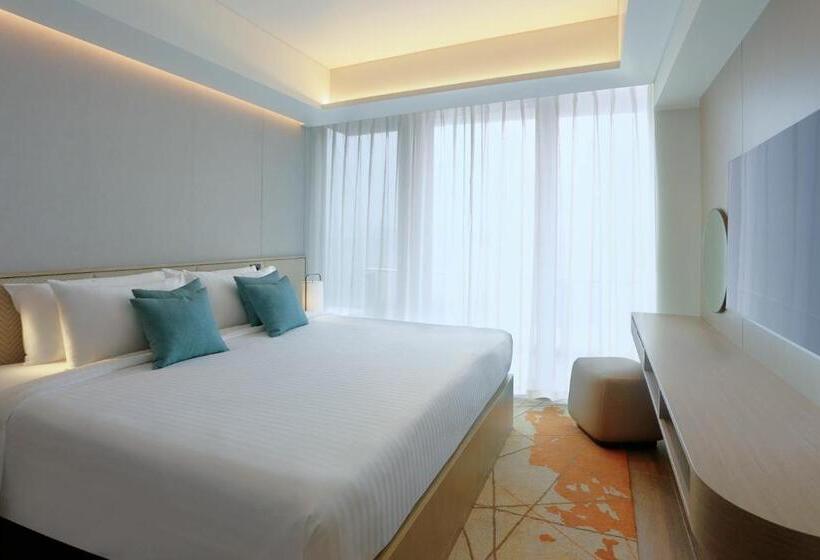 キングサイズベッドのスーペリアルーム, Lanson Place Mall Of Asia Manila