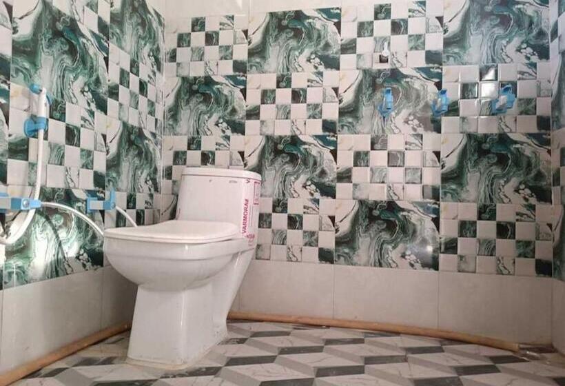 トリプルクラシックルーム, Oyo 81087 Hotel Relax Inn