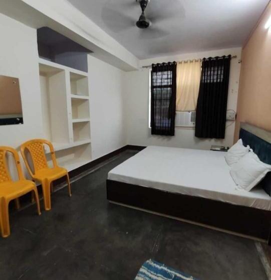Трехместный Номер Классика, Oyo 81087 Hotel Relax Inn