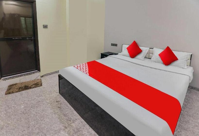 Номер Стандарт, Oyo Hotel Blackgold