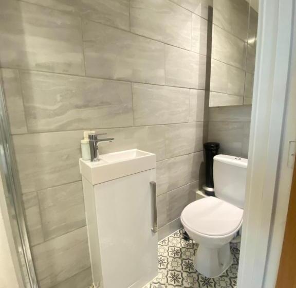 Standard-huone, Cozy En Suite Near Stratford