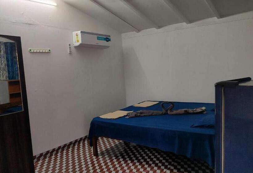 Habitación Deluxe con Balcón, Jessia Coco Huts