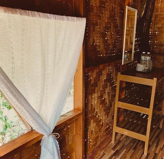 بنجلو قياسى, Phayam Garden Resort