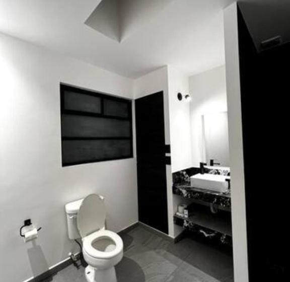 سوئیت پرزیدنت, San Rafa  Home Office Suites