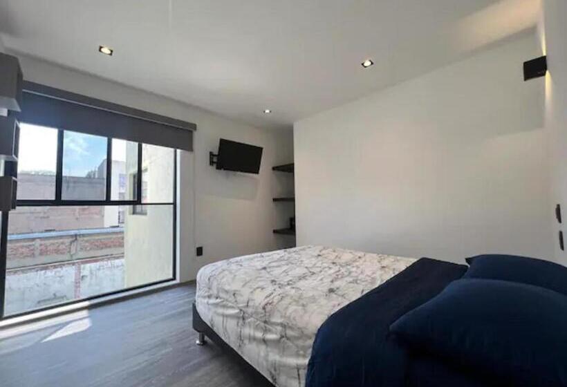 استودیوی استاندارد, San Rafa  Home Office Suites