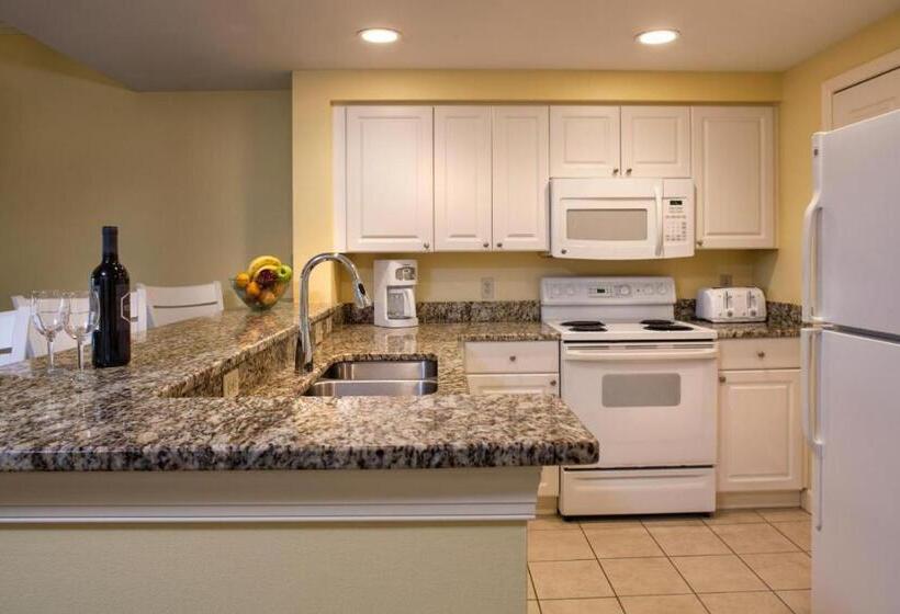 1 Bedroom Apartment Lake View, Waterside By Spinnaker