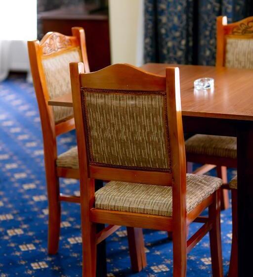 سوییت خانوادگی, Afra Oghuz Mountain Resort