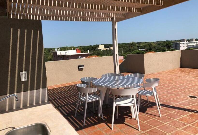 패밀리 룸, Agua & Duna