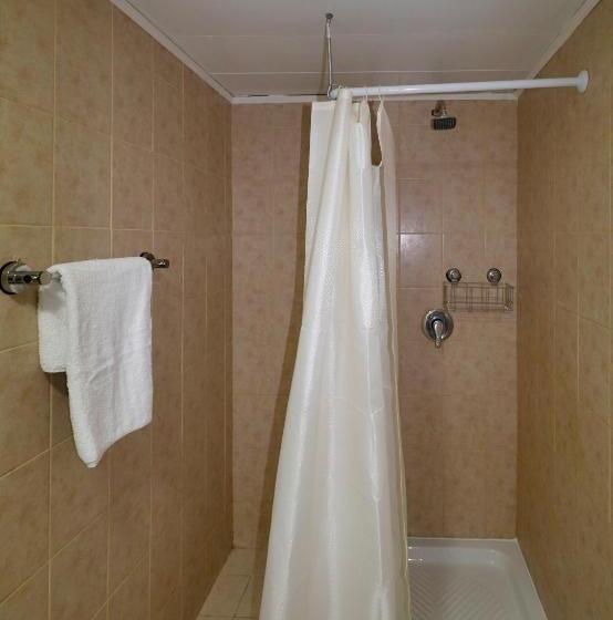 이코노미 트리플 룸, Motel Neve Midbar מוטל נווה מדבר