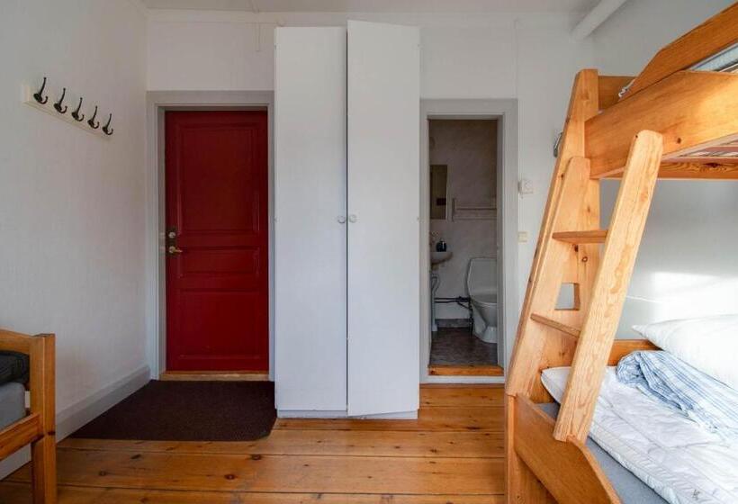 חדר סטנדרט לשלושה, Gästis Vemdalen