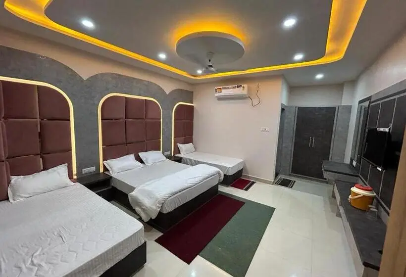 Deluxe-perhehuone, Kesar Chitrakoot