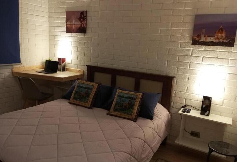 اتاق استاندارد, Hostal Rucatremo