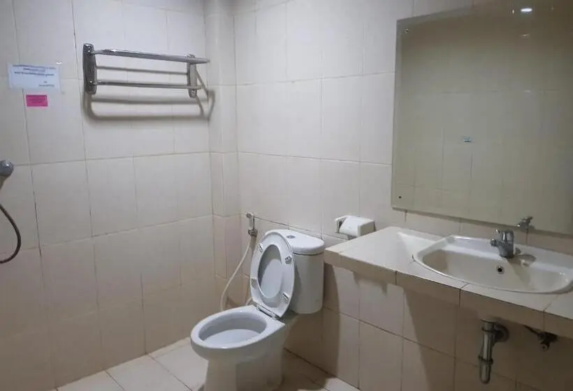 اتاق استاندارد با تخت بزرگ, Capital O 93263 Linge Land