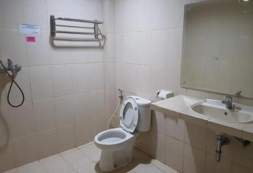 اتاق اکونومی یک تخته, Capital O 93263 Linge Land