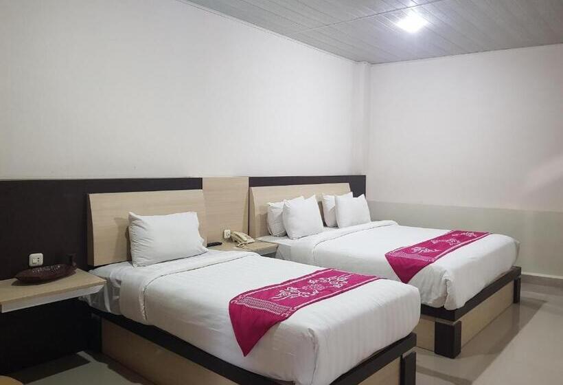 高级套房, Capital O 93263 Linge Land