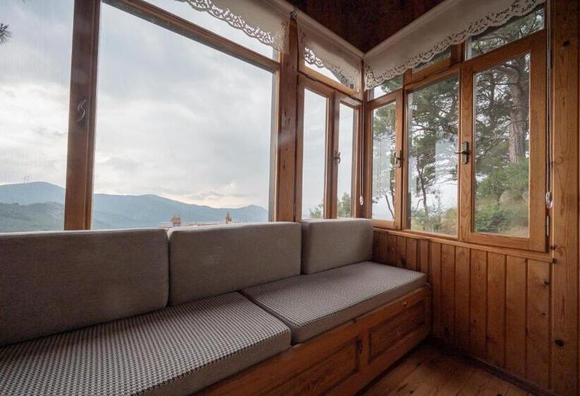 Бунгало Стандарт, Ephesus Retreat