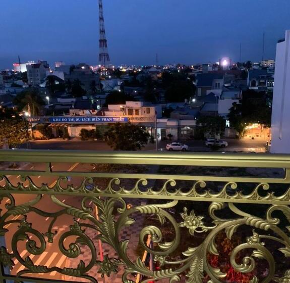 اتاق استاندارد با بالکن, Ha Anh Phan Thiết