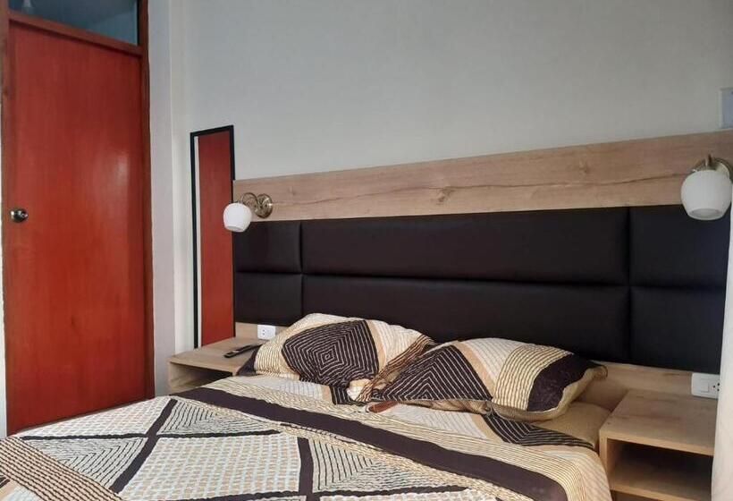 اتاق لوکس, Hospedaje Costa Malabrigo