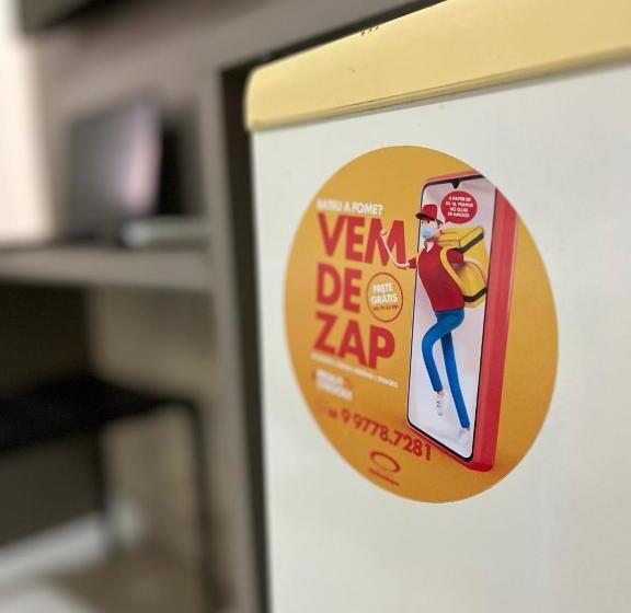 חדר סטנדרט לשלושה, Sd Plaza