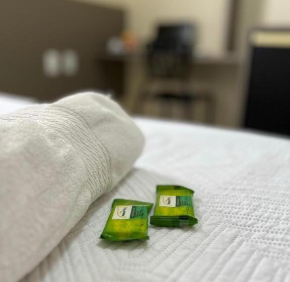 חדר סטנדרט, Sd Plaza